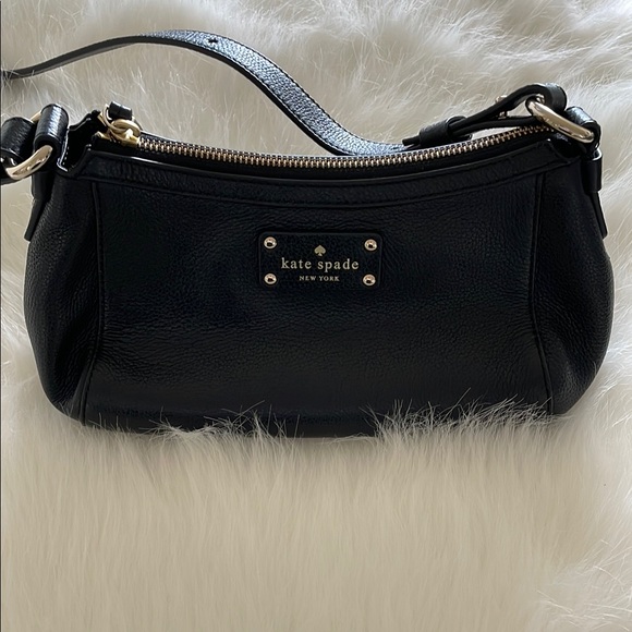 kate spade Handbags - kate spade black leather crossbody